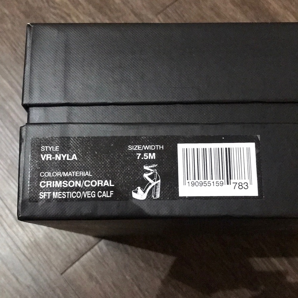 Vince Camuto Nyla Platform Sandal Size 7.5 Nwot - image 2